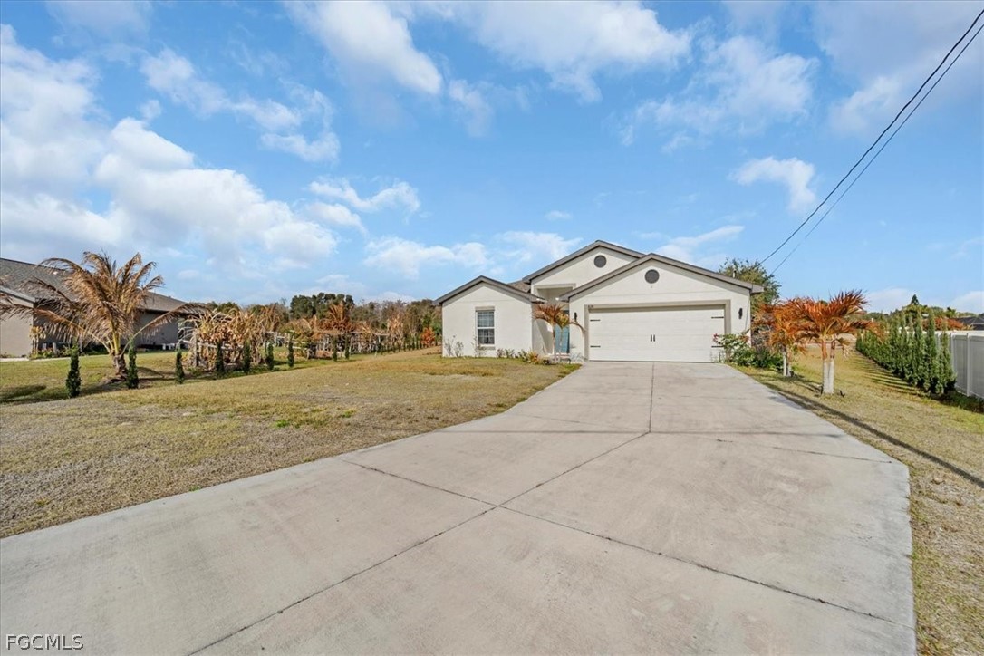 828 Youngreen Dr Property Photo 37