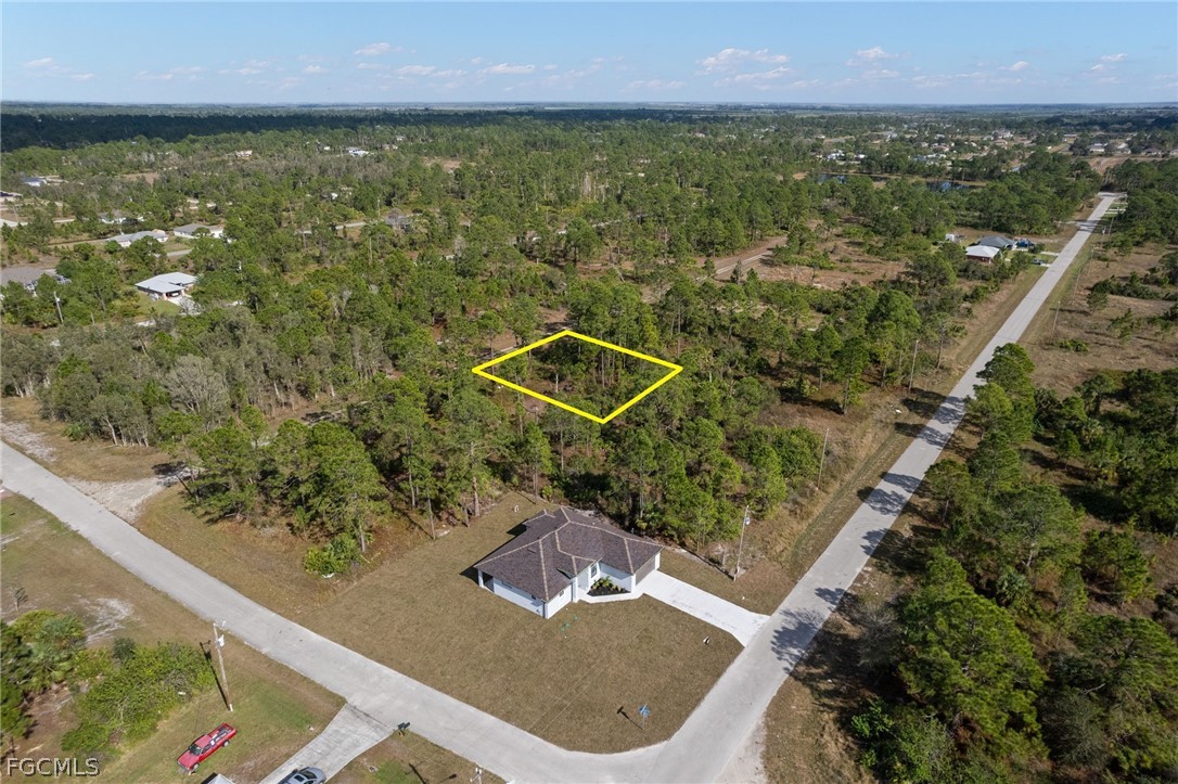 1018 Chandlee St Property Photo 3