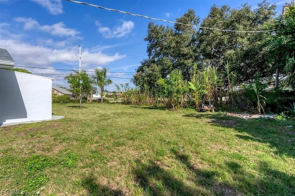 4289 Yucatan Cir Property Photo 29