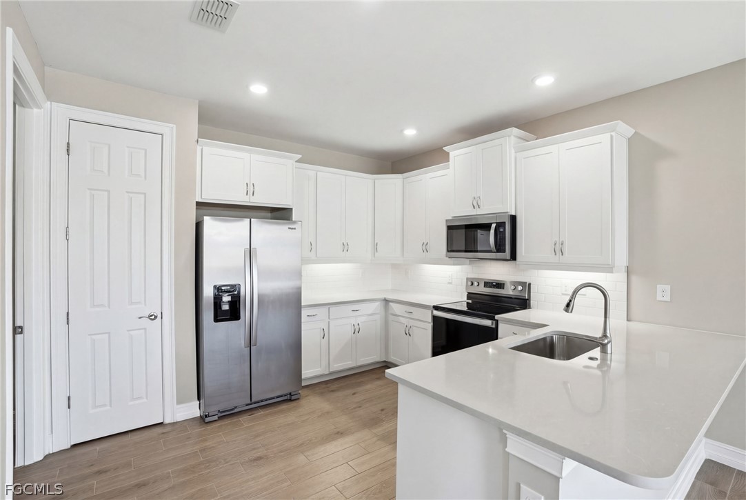 1193 Enbrook Loop Property Photo 3