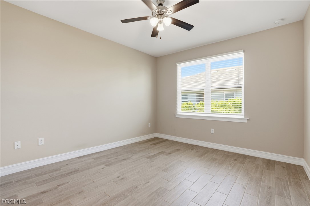 1193 Enbrook Loop Property Photo 18