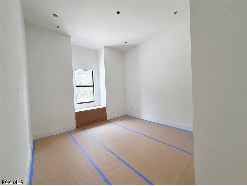 159 12th Ave Ne Property Photo 10