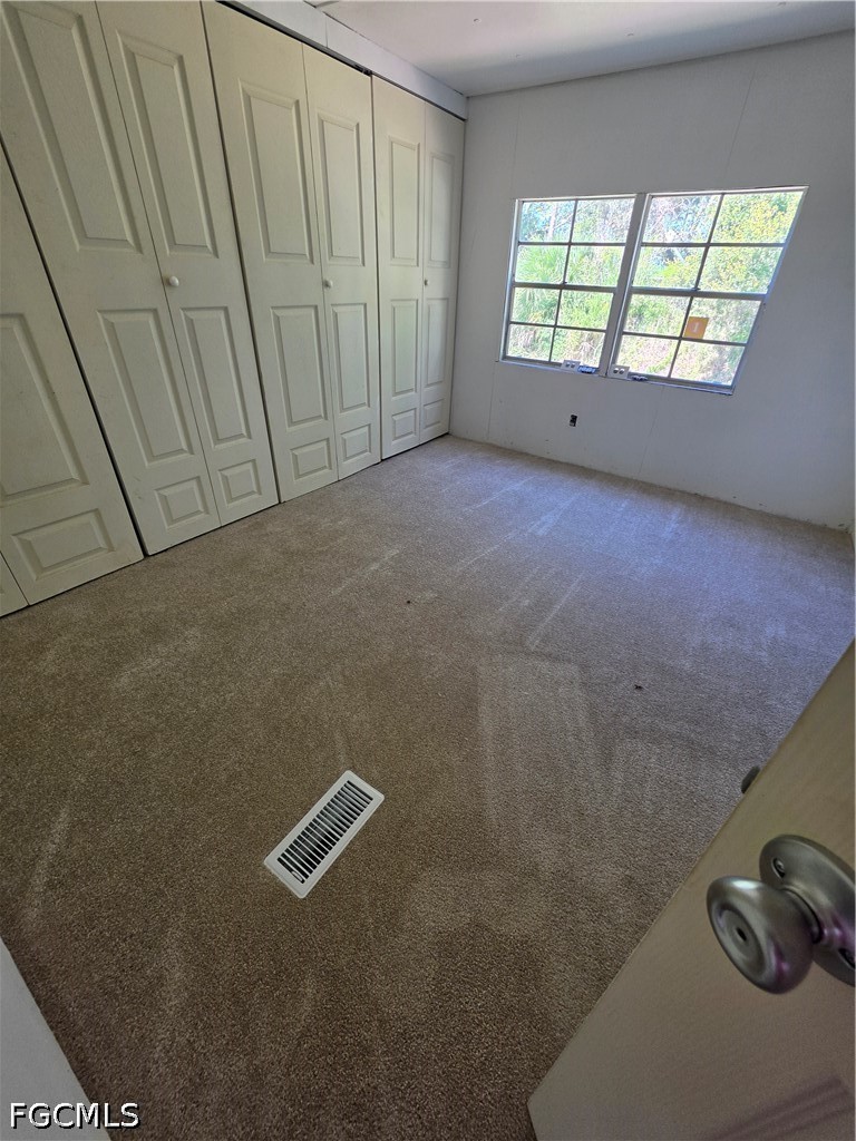 339 Shrub Ln S Property Photo 3