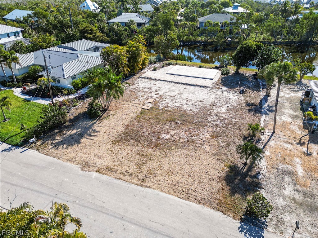 1016 Fish Crow Rd Property Photo 4