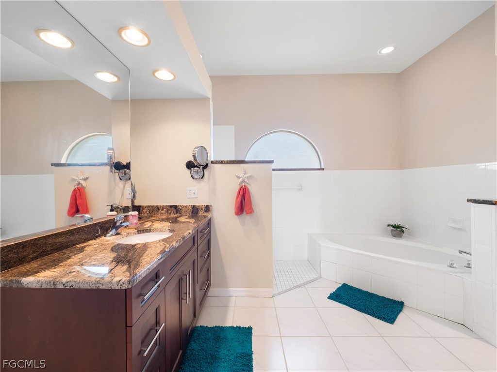 5222 Nautilus Dr Property Photo 31
