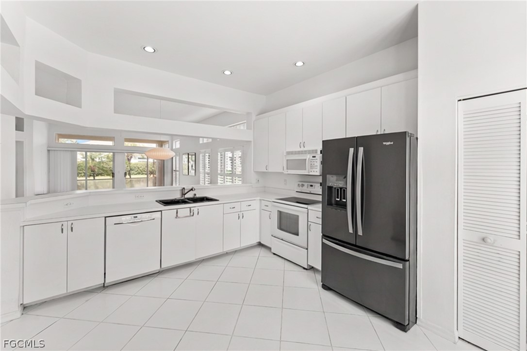12739 Devonshire Lakes Cir Property Photo 13