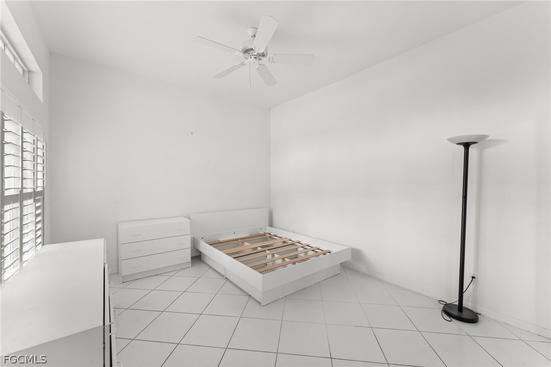 12739 Devonshire Lakes Cir Property Photo 17
