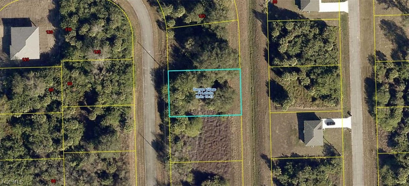 342 Phoenix Ter Property Photo 2