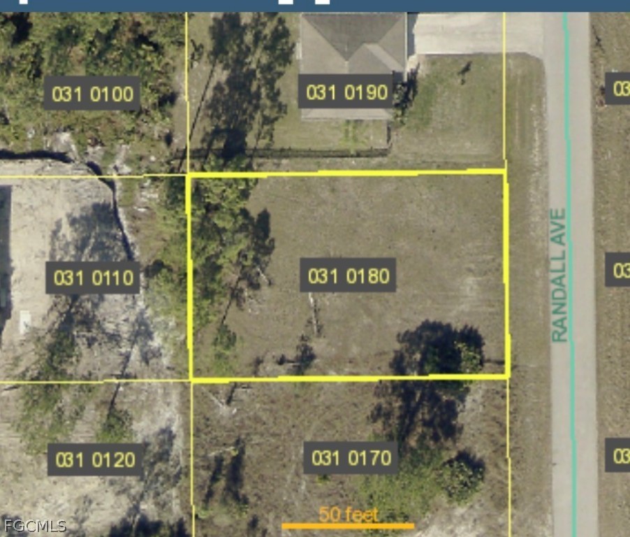 724 Randall AVE E Property Photo 1