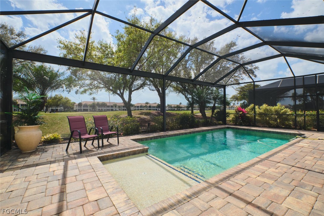 16412 Willowcrest Way Property Photo 8