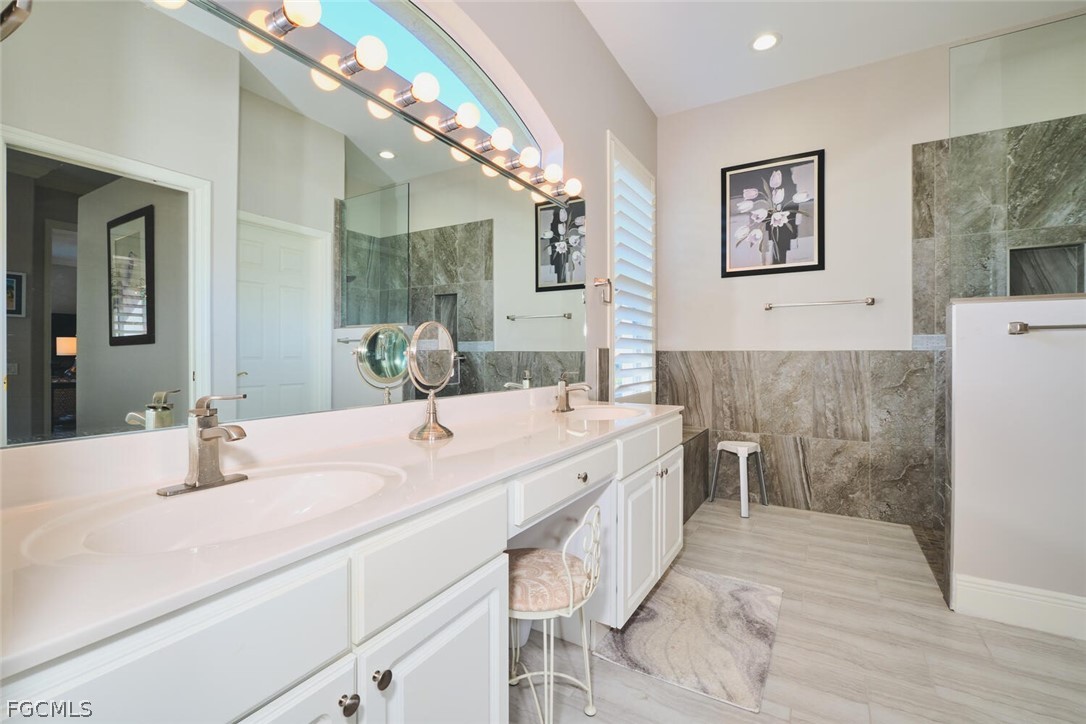 16412 Willowcrest Way Property Photo 37