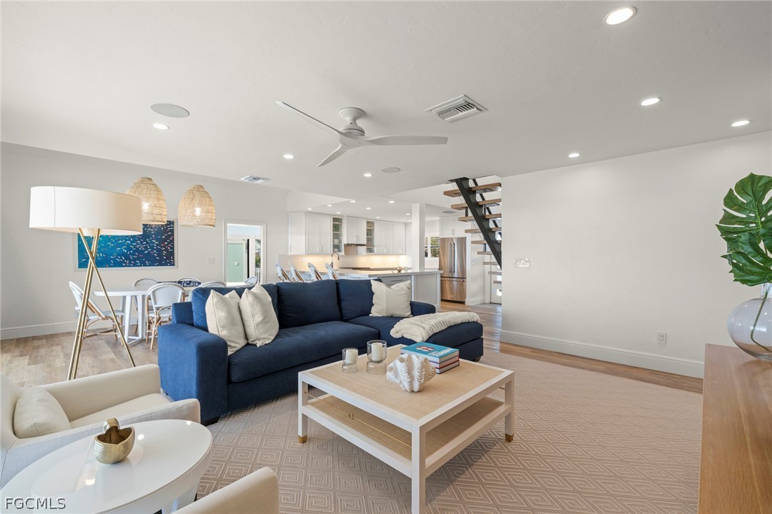 19 Beach Homes Property Photo 19