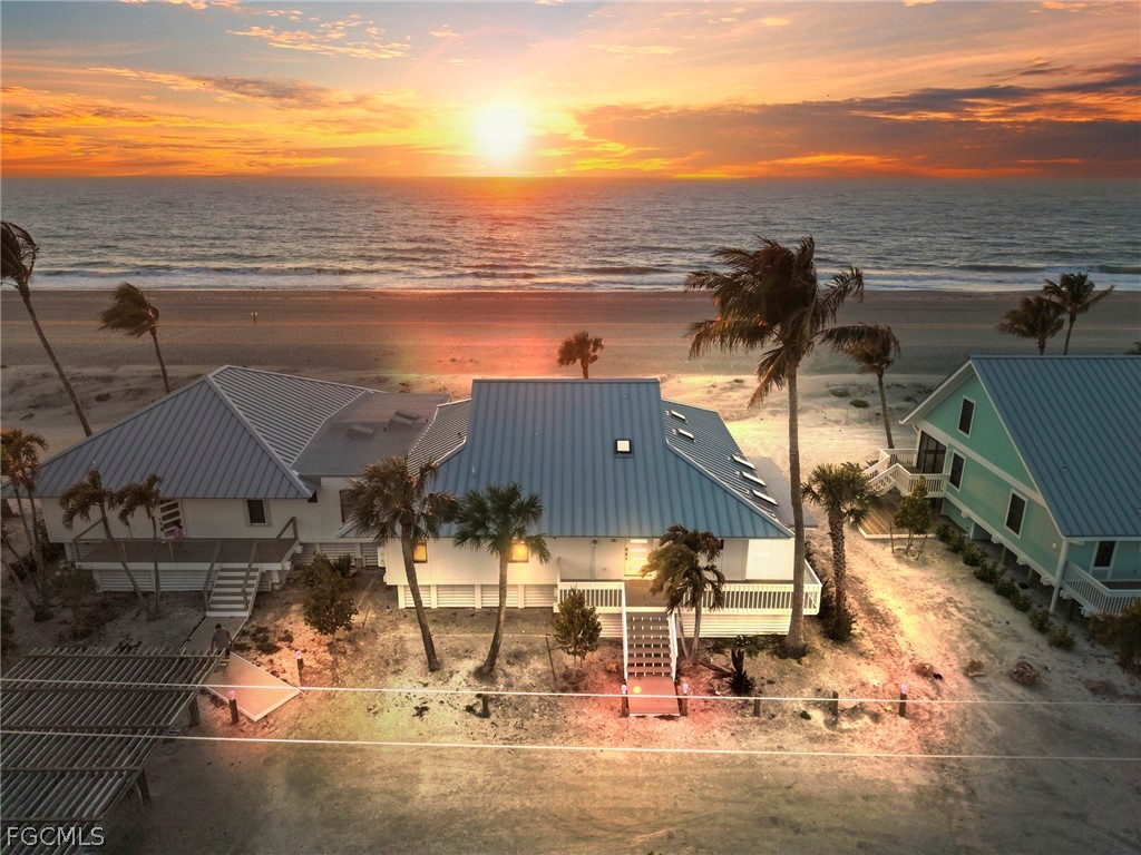 19 Beach Homes Property Photo 44