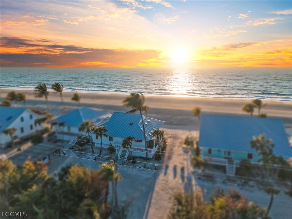 19 Beach Homes Property Photo 46
