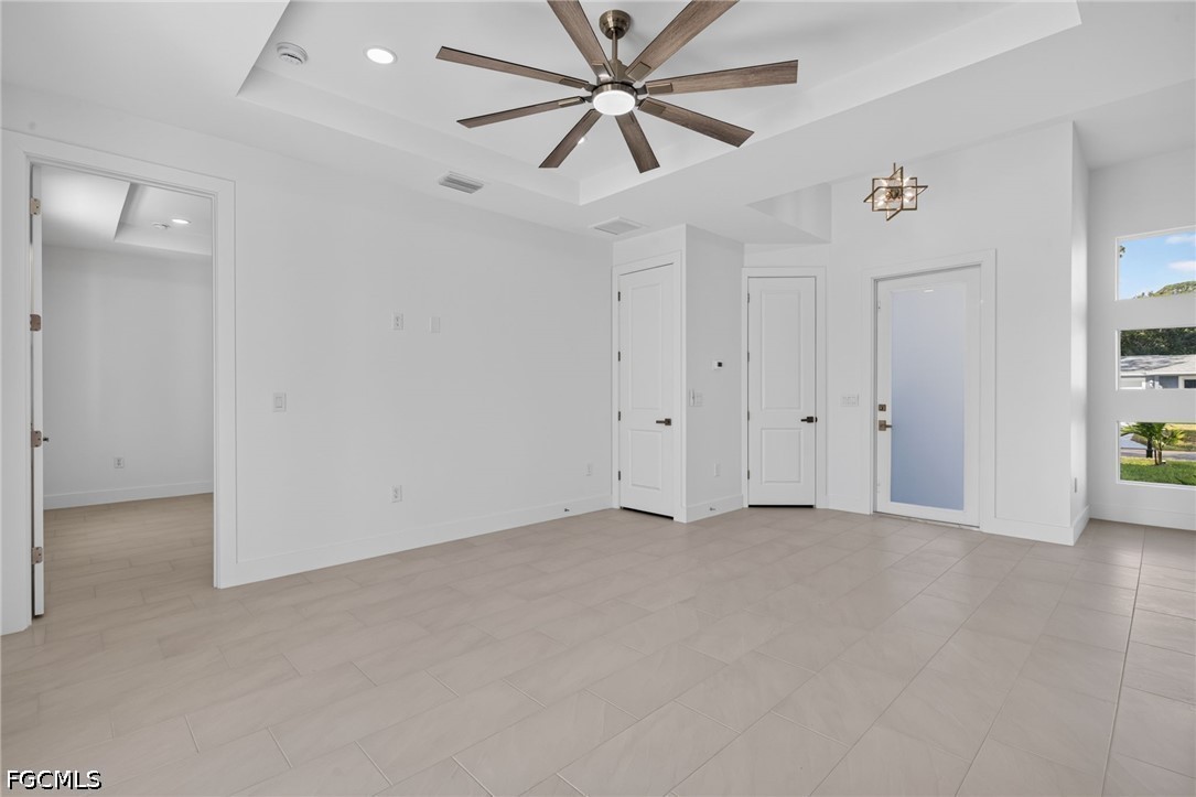 3106 Myra Ln Property Photo 4