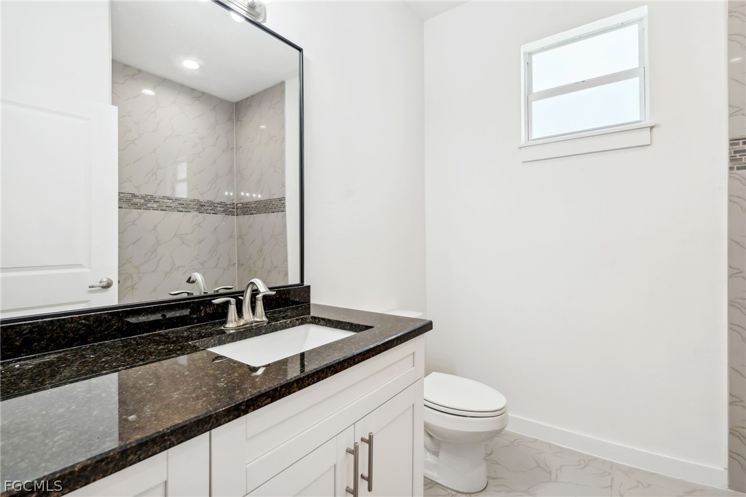2725 Sw Embers Ter Property Photo 14