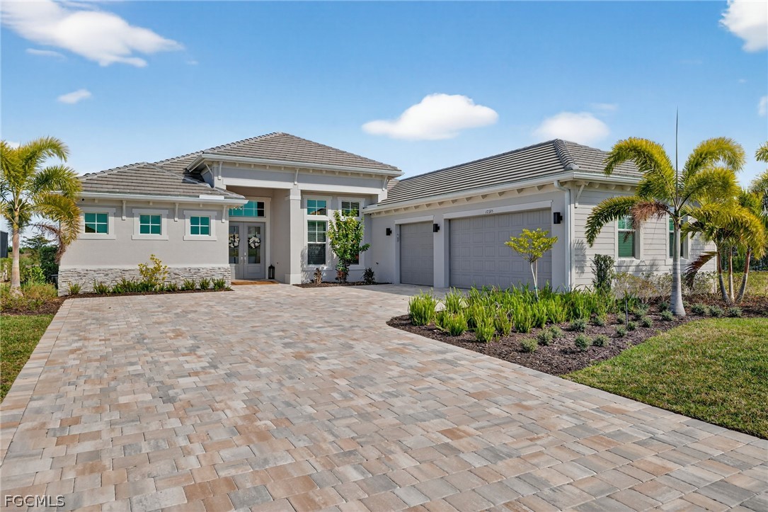 17395 Blue Sapphire Dr Property Photo 1