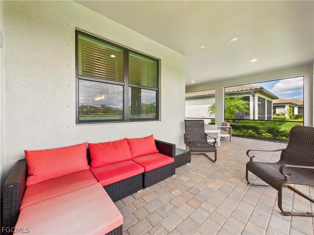 19563 Utopia Ln Property Photo 27