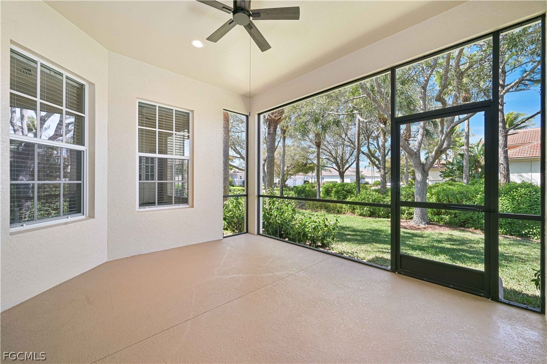 5582 Whispering Willow Way Property Photo 33