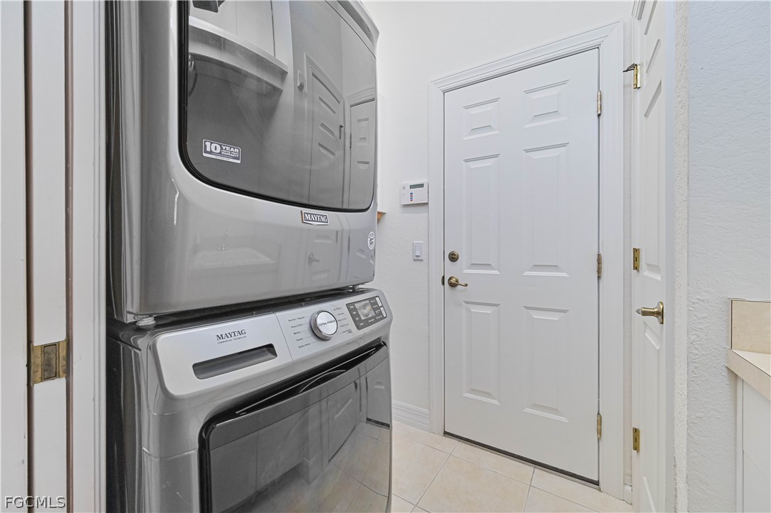 5582 Whispering Willow Way Property Photo 35