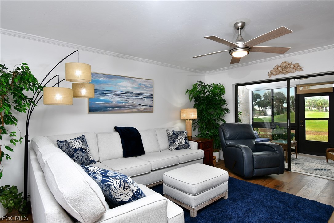 16350 Kelly Cove Dr 284 Property Photo 1