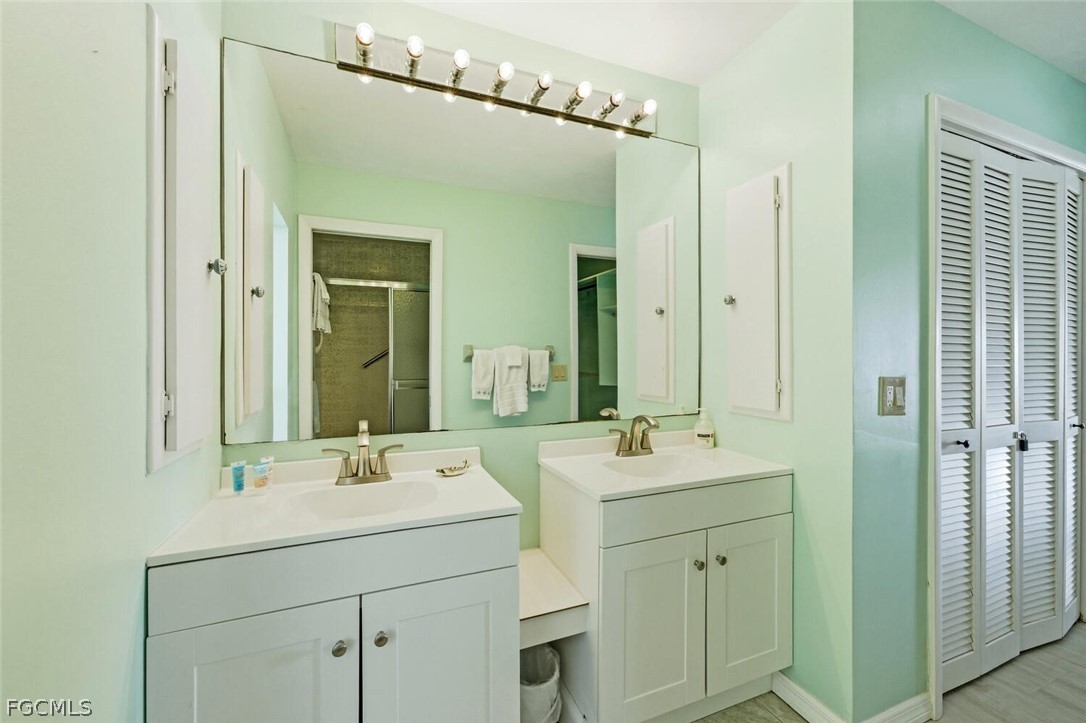 15153 Captiva Dr Property Photo 26
