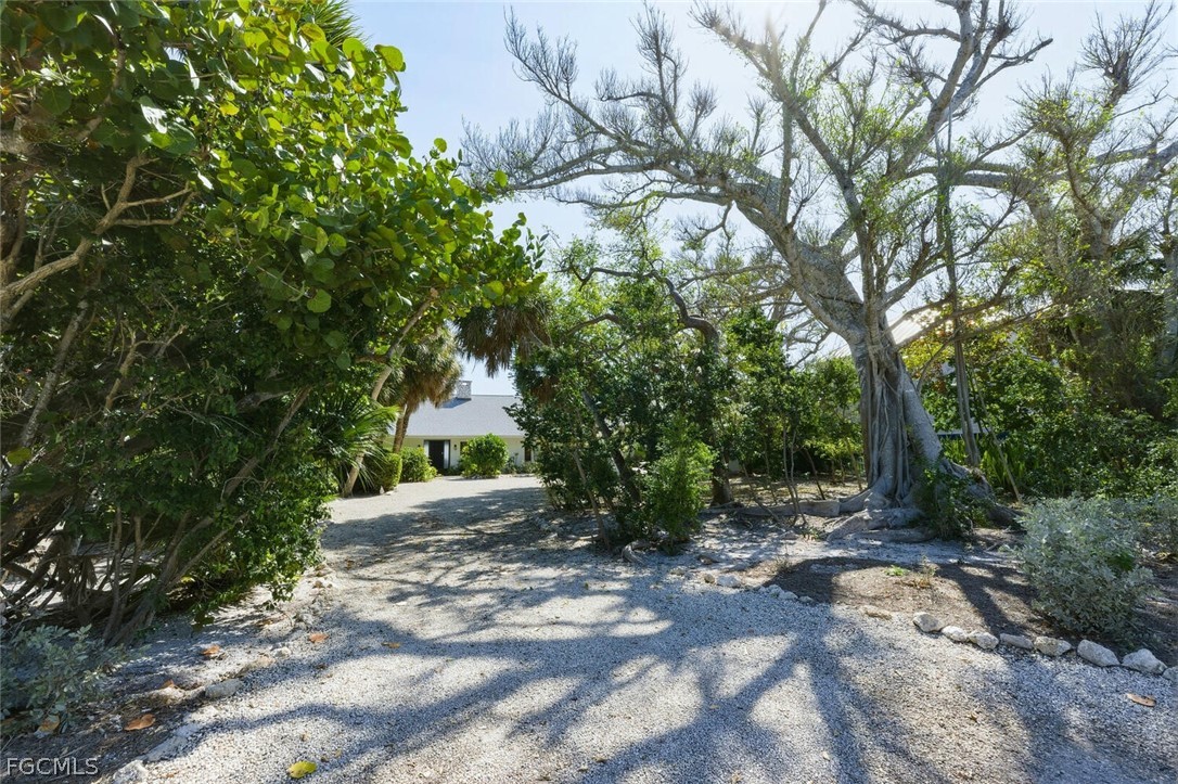 15153 Captiva Dr Property Photo 37
