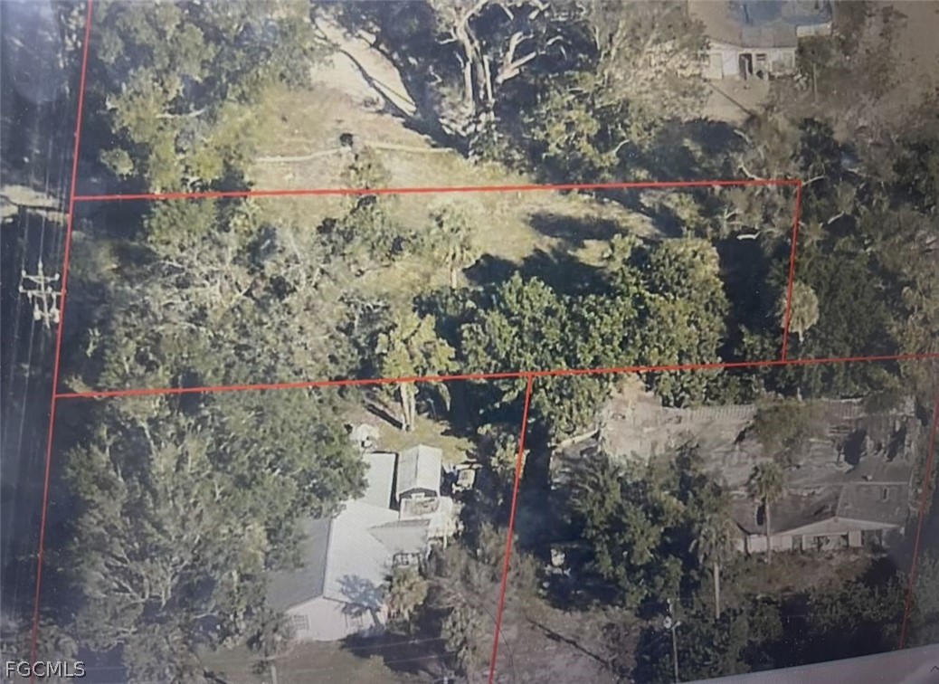 1412 Piney Rd Property Photo 1