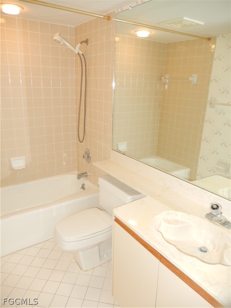 7119 Lakeridge View Ct 403 Property Photo 39
