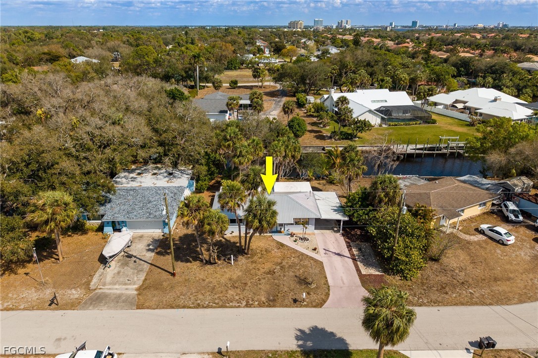 1006 April Ln Property Photo 34