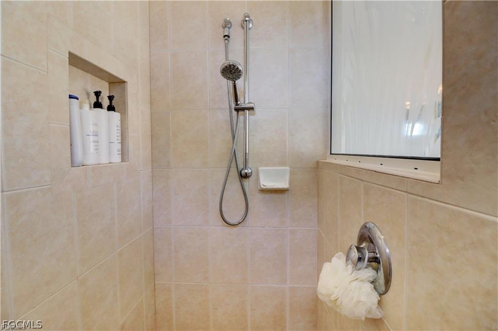 2216 Sw 43rd Ln Property Photo 20