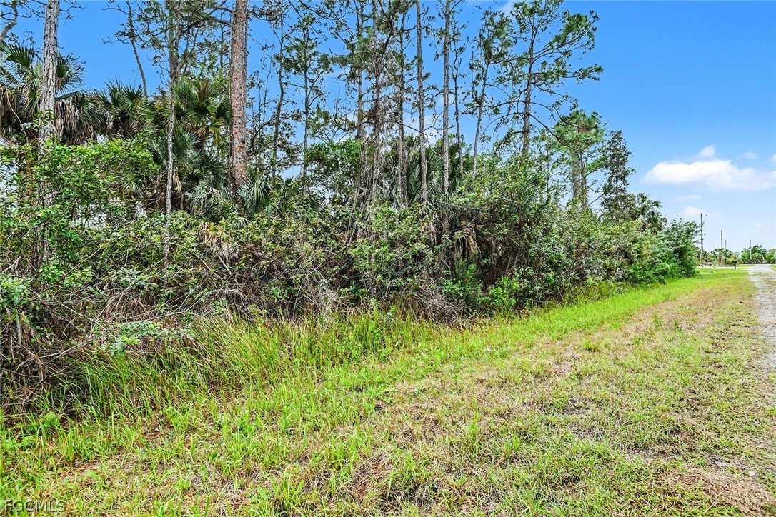 515 Woodman DR Property Photo 1