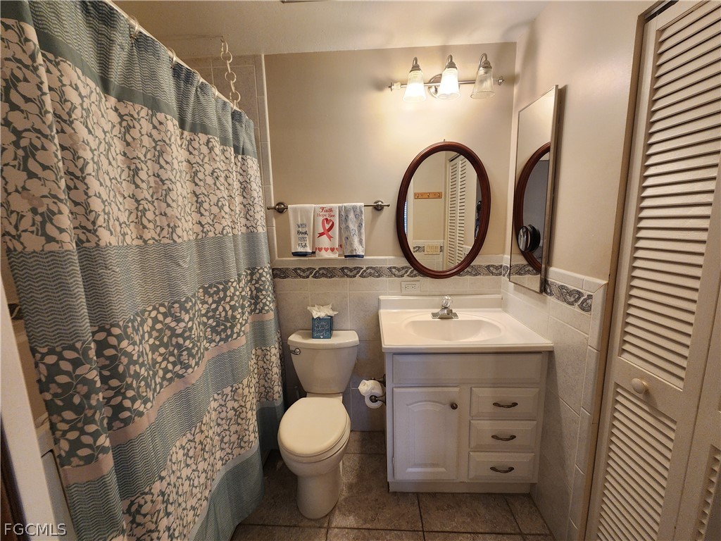 1220 Se 40th St 6 Property Photo 15