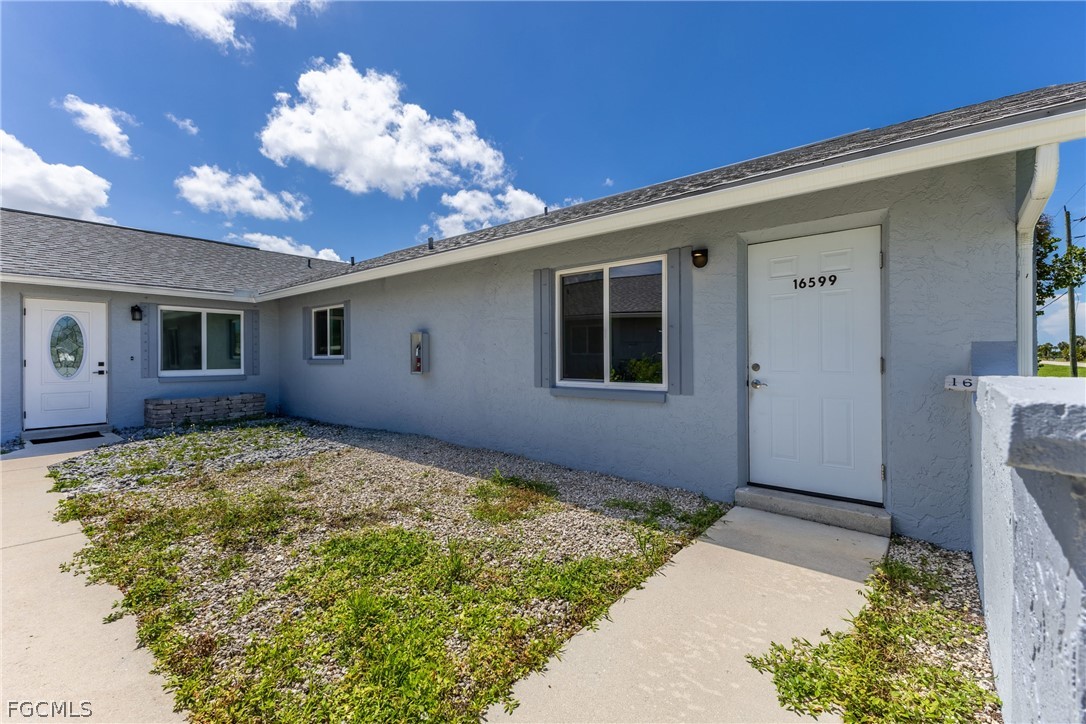16599 Davis Rd Property Photo 5