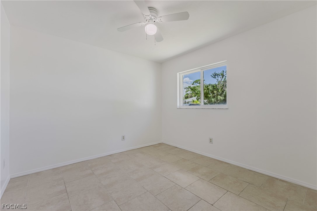16599 Davis Rd Property Photo 21