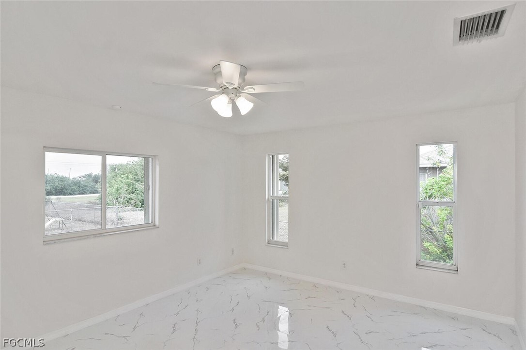 530 Peerless Cir Property Photo 19
