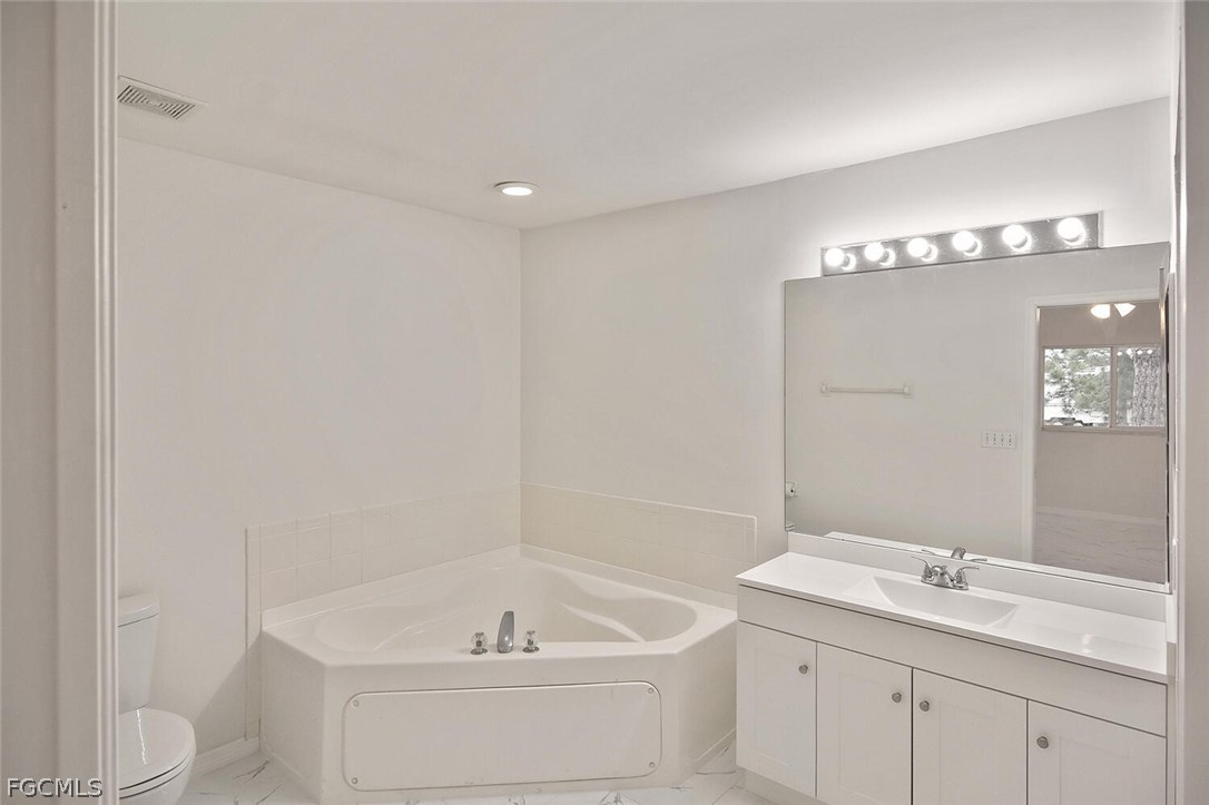 530 Peerless Cir Property Photo 24