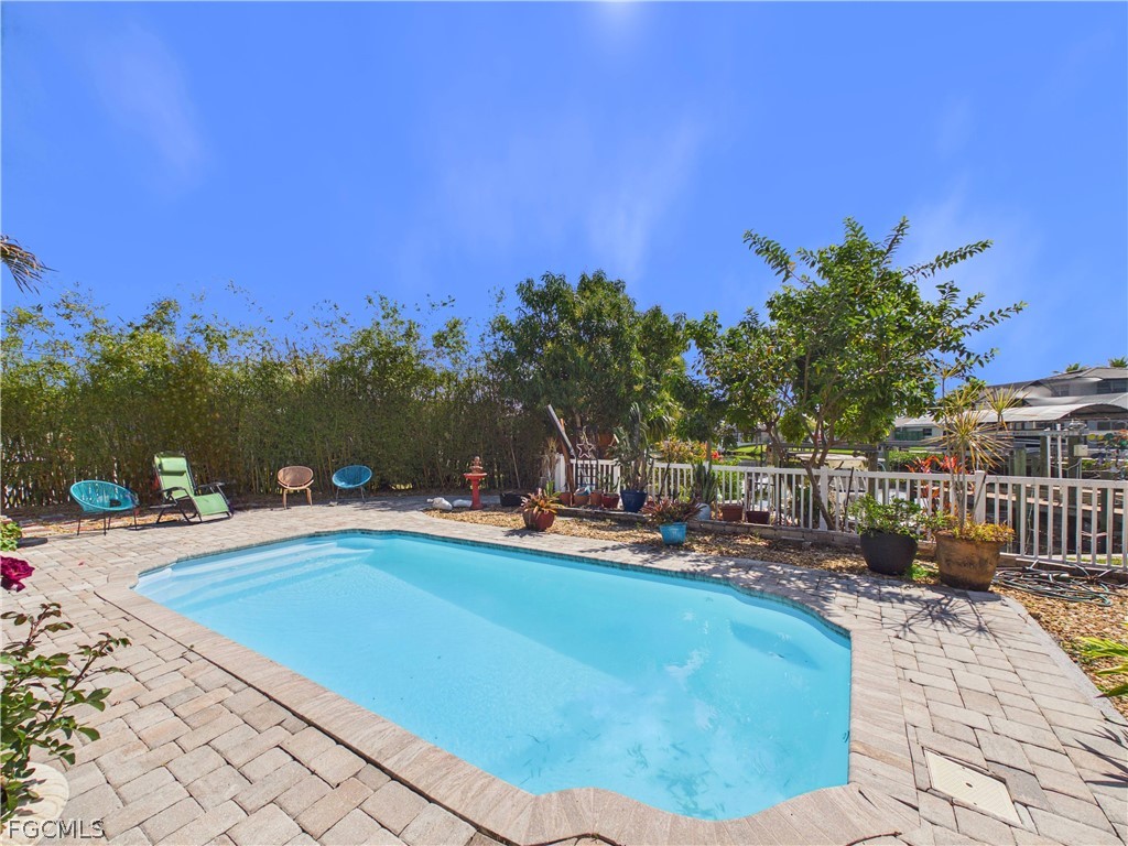 1704 Cascade Way Property Photo 14