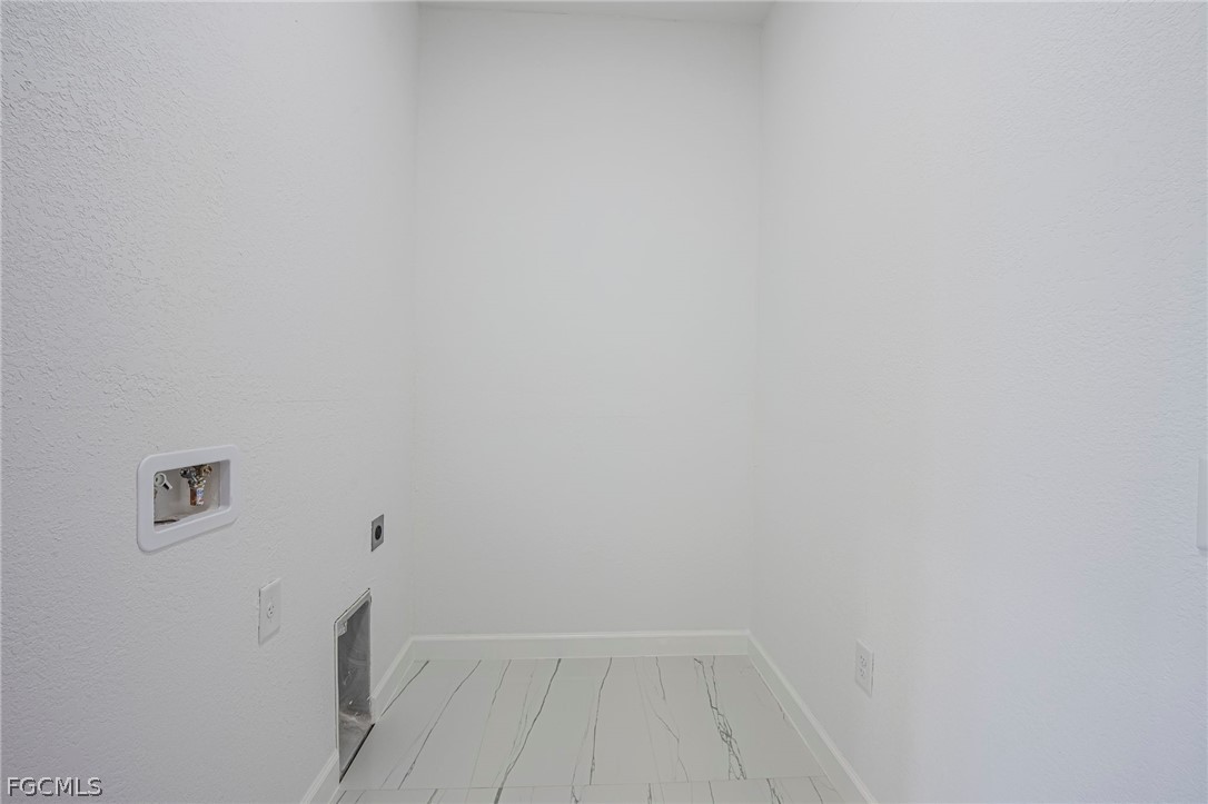 2604 73rd St W Property Photo 23