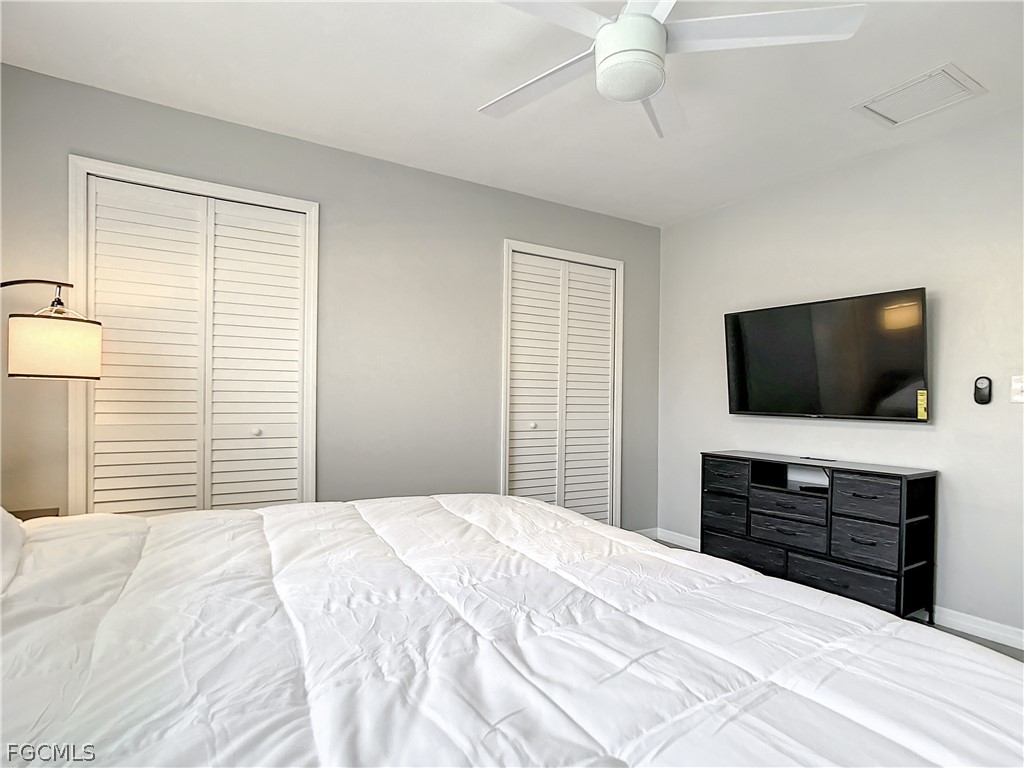 4928/5000 Sw 16th Pl Property Photo 16