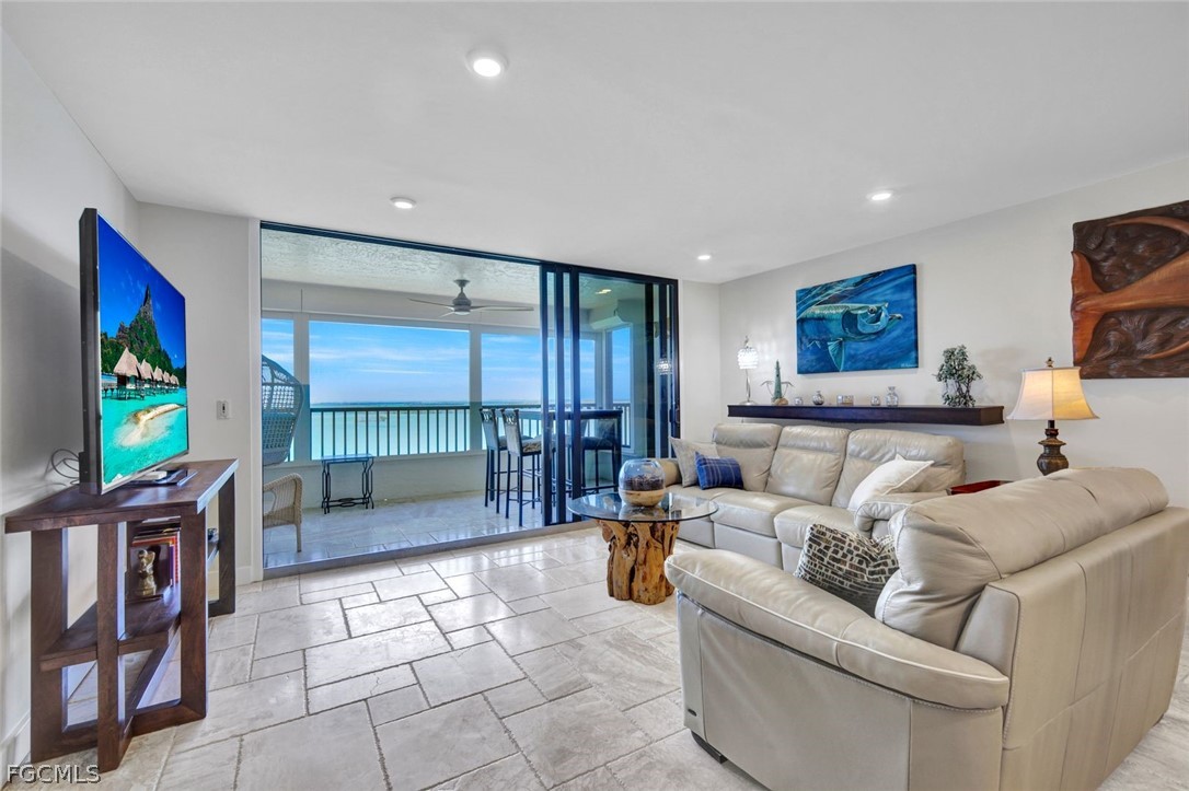15021 Punta Rassa Rd 903 Property Photo 1