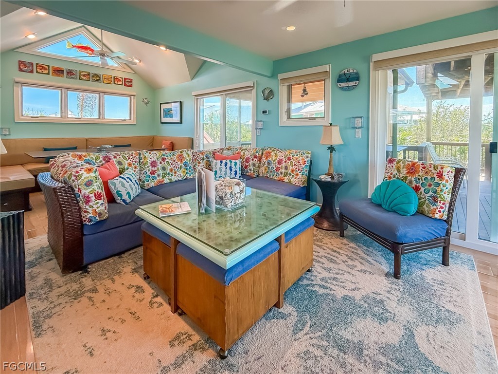 4541 Conch Shell Dr Property Photo 14