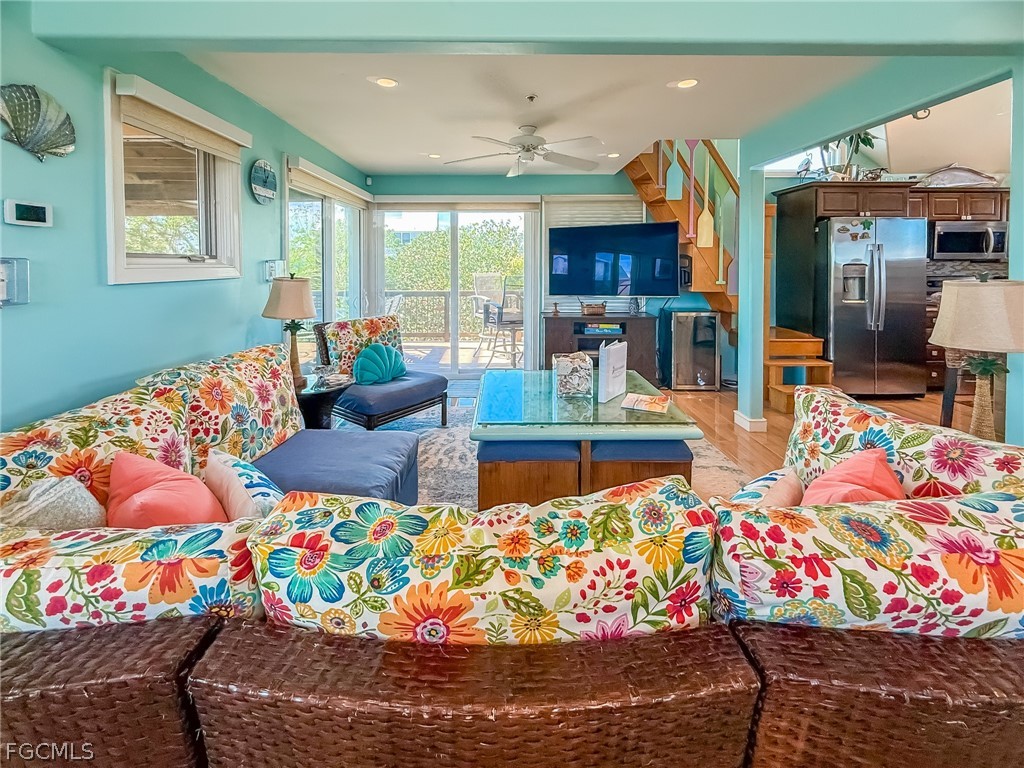 4541 Conch Shell Dr Property Photo 19