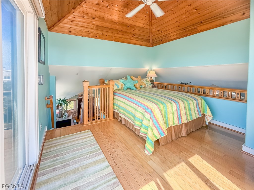 4541 Conch Shell Dr Property Photo 25