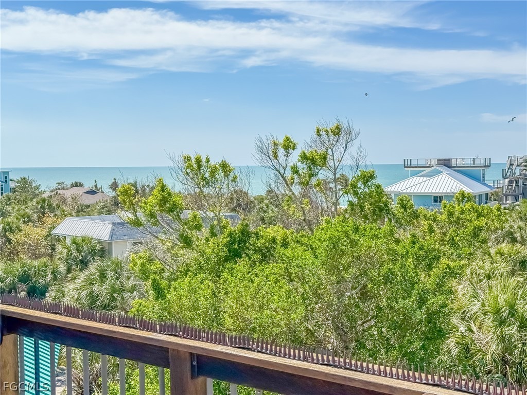 4541 Conch Shell Dr Property Photo 27