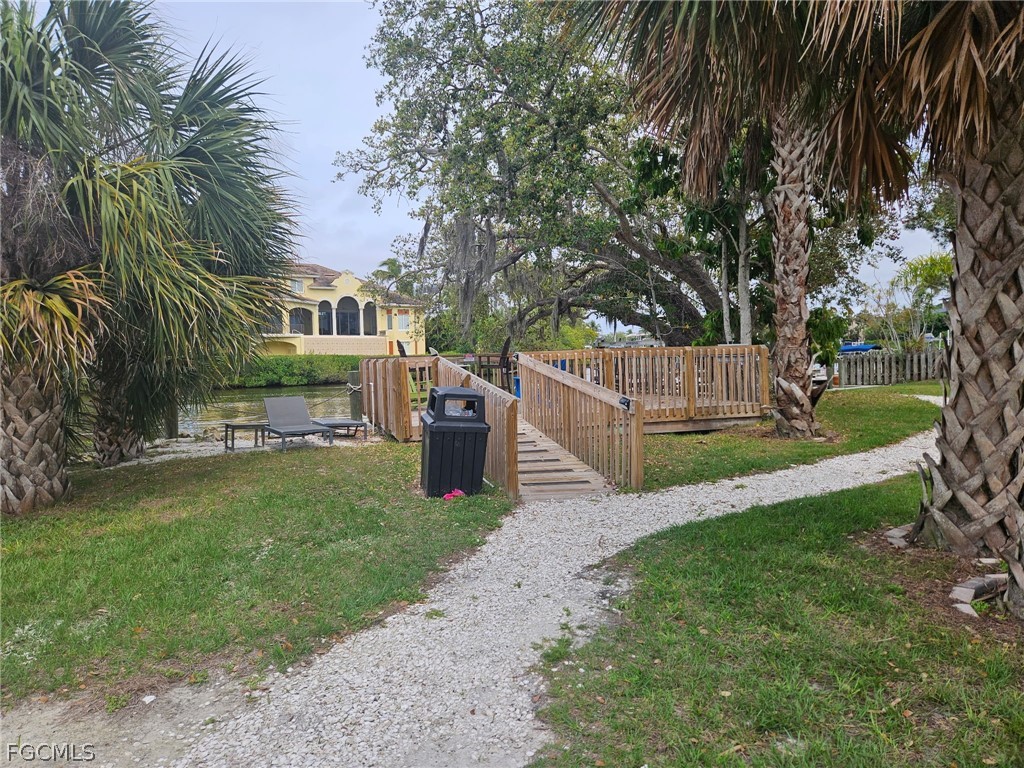 27590-27612 Big Bend Rd Property Photo 10