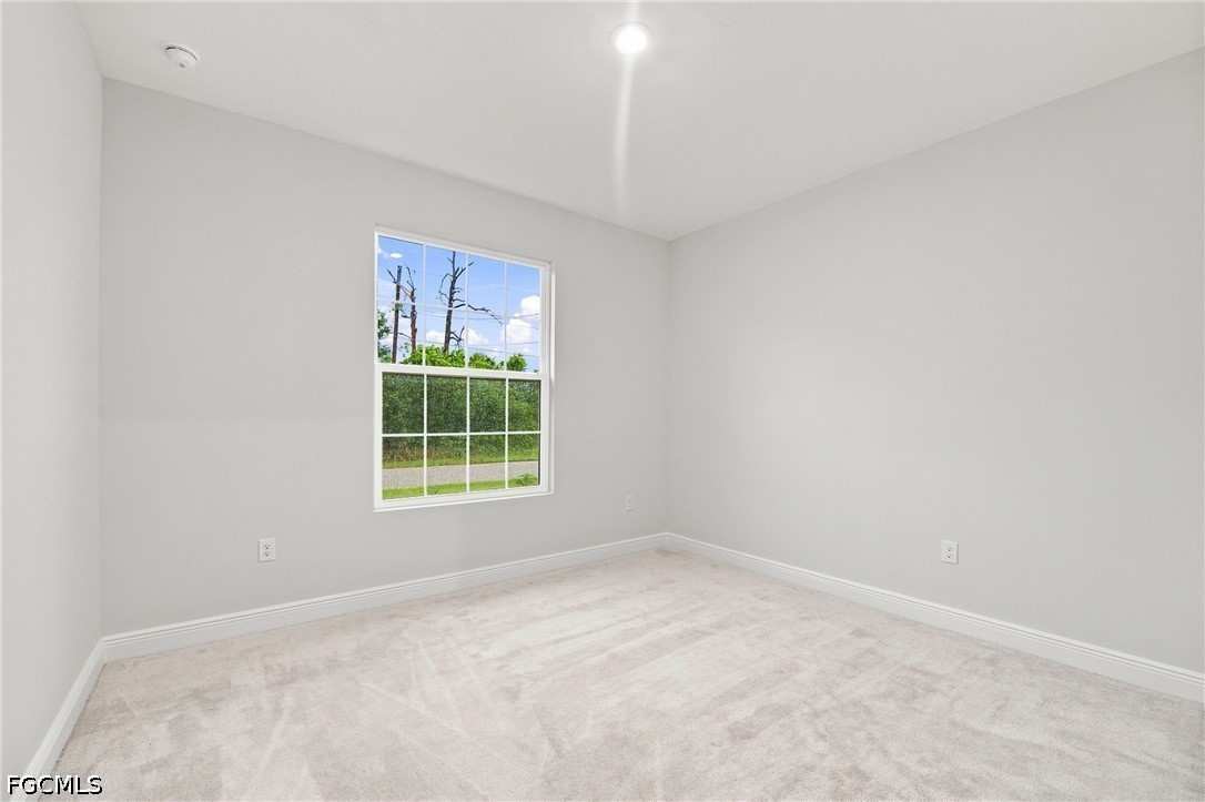 1835 Wheeling Ave Property Photo 29