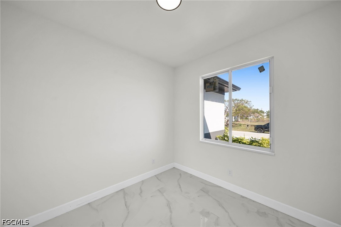 2700 Nw 6th St Property Photo 17