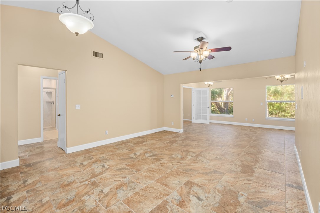 1813 Long Point Ln Property Photo 10