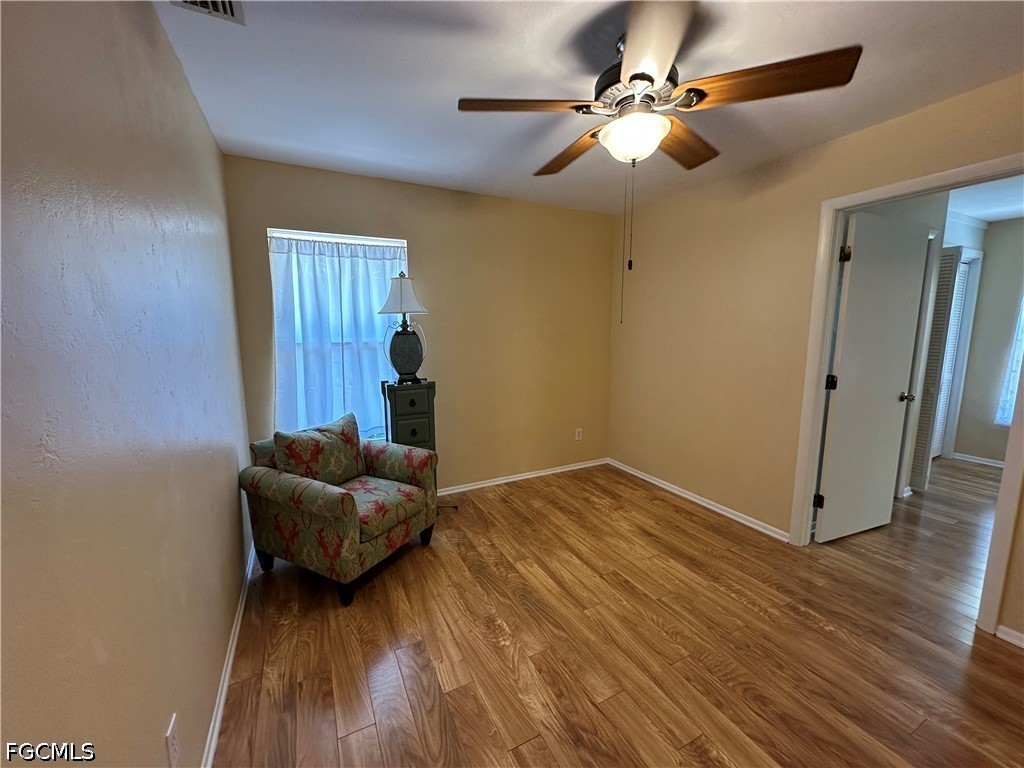 1813 Long Point Ln Property Photo 20